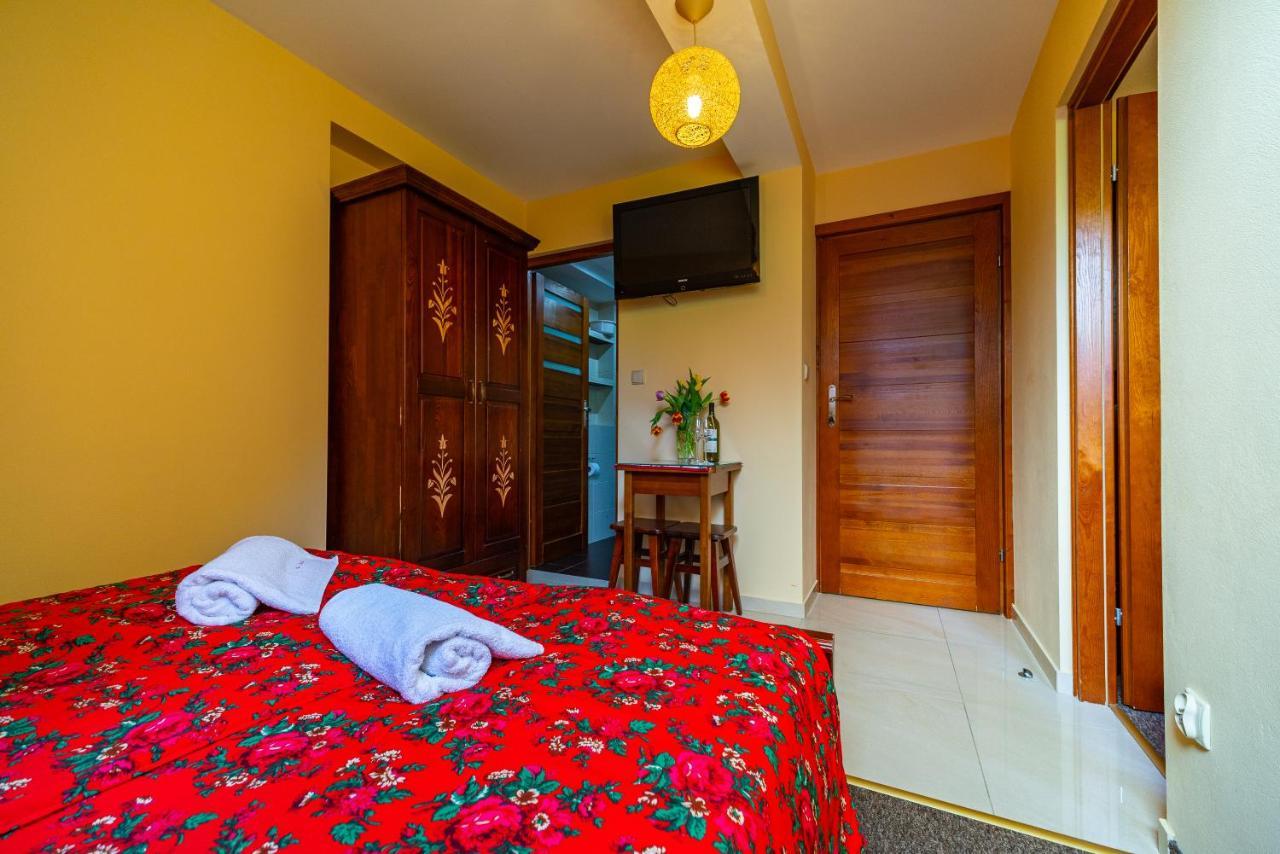 Apartamenty I Pokoje W Willi Na Ubocy Suche Exteriér fotografie