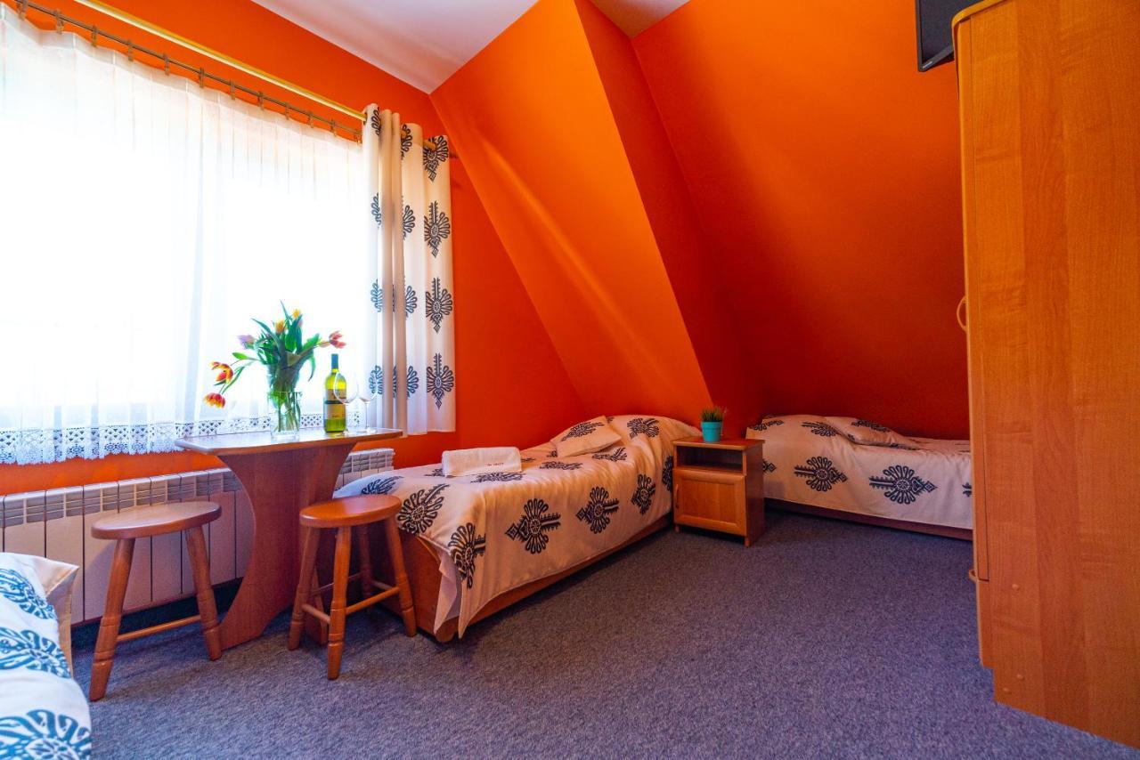 Apartamenty I Pokoje W Willi Na Ubocy Suche Exteriér fotografie