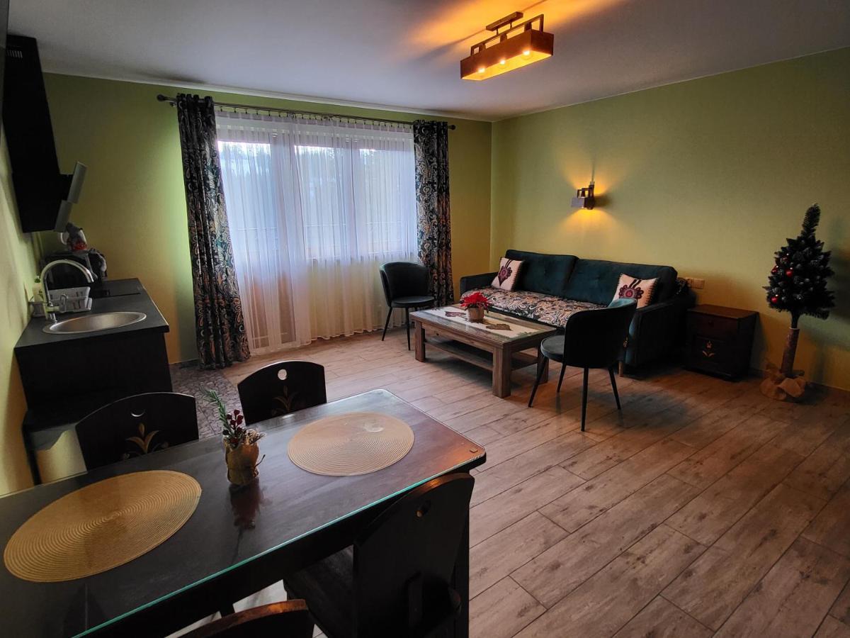 Apartamenty I Pokoje W Willi Na Ubocy Suche Exteriér fotografie