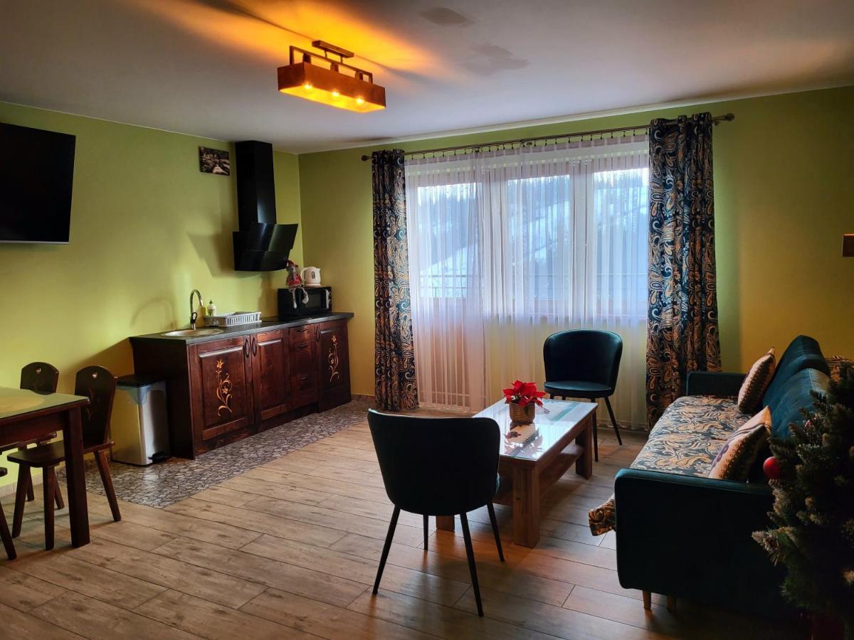 Apartamenty I Pokoje W Willi Na Ubocy Suche Exteriér fotografie