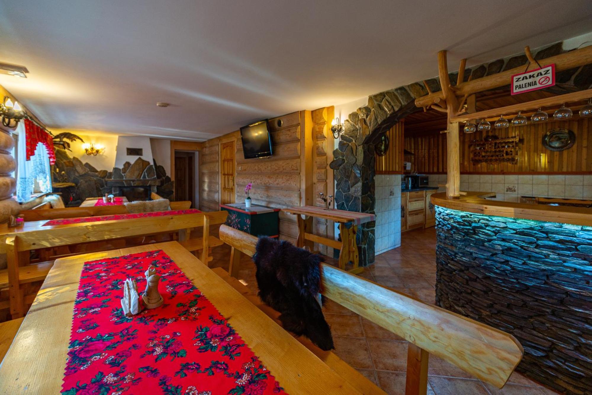 Apartamenty I Pokoje W Willi Na Ubocy Suche Exteriér fotografie